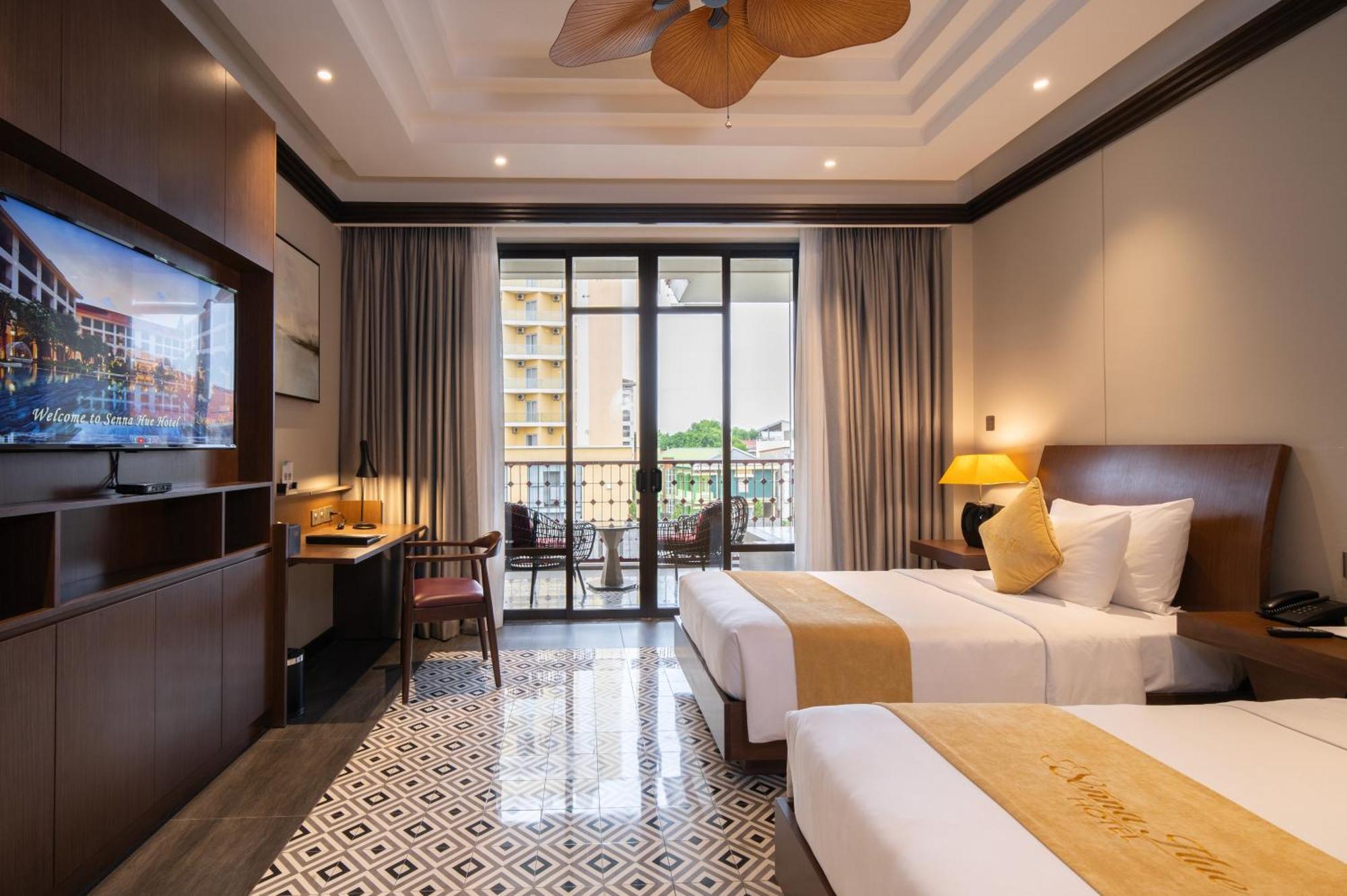 Senna Hue Hotel Экстерьер фото Deluxe Ocean View